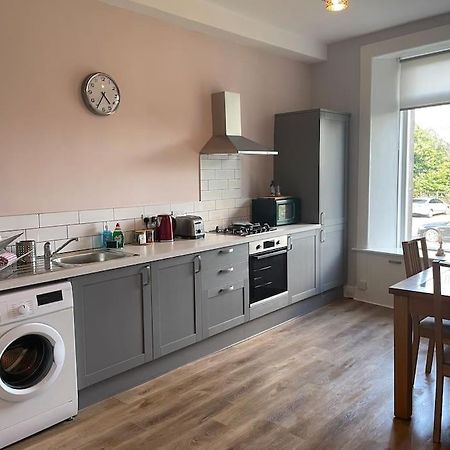 5 Minutes From Loch Lomond - Newly Renovated Ground Floor 1-Bed Flat Apartment Bonhill Bagian luar foto