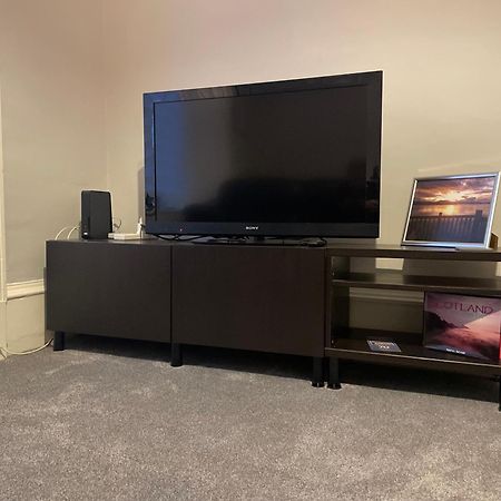 5 Minutes From Loch Lomond - Newly Renovated Ground Floor 1-Bed Flat Apartment Bonhill Bagian luar foto