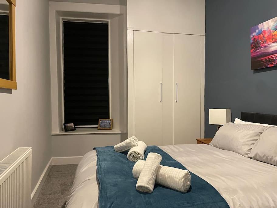 5 Minutes From Loch Lomond - Newly Renovated Ground Floor 1-Bed Flat Apartment Bonhill Bagian luar foto